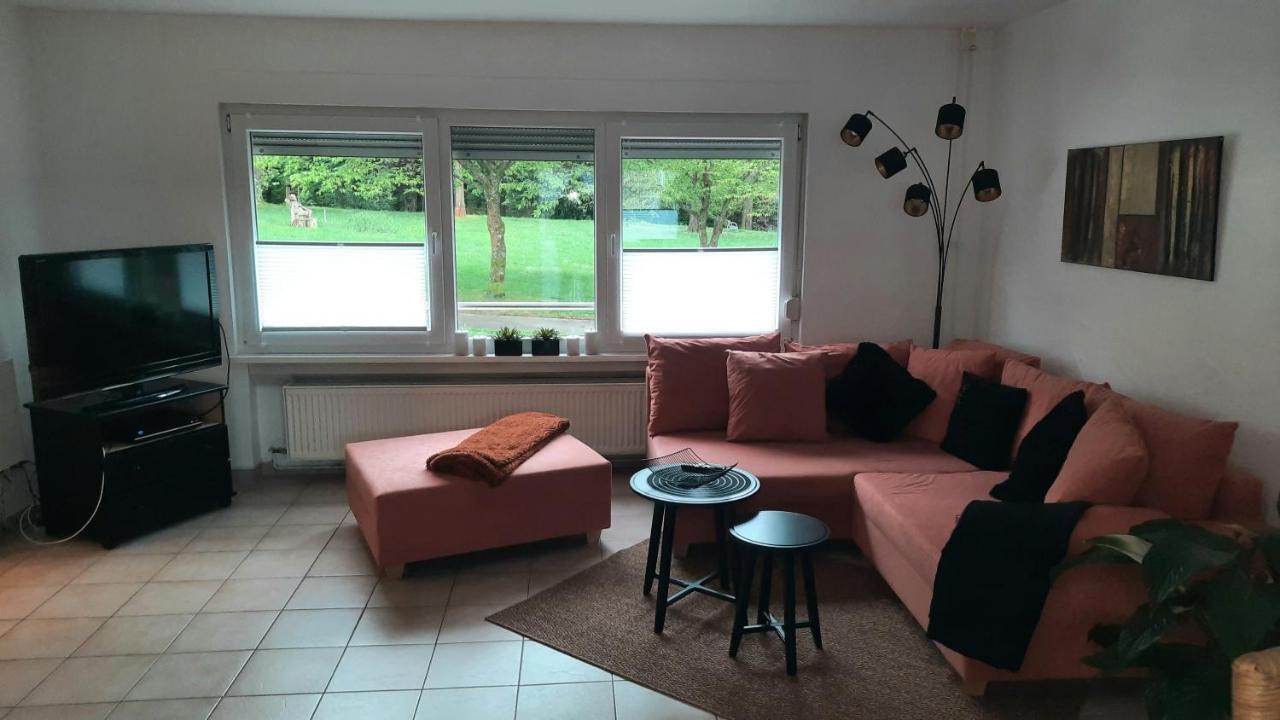 Ferienwohnung Am Kurpark Bad Camberg Exterior photo